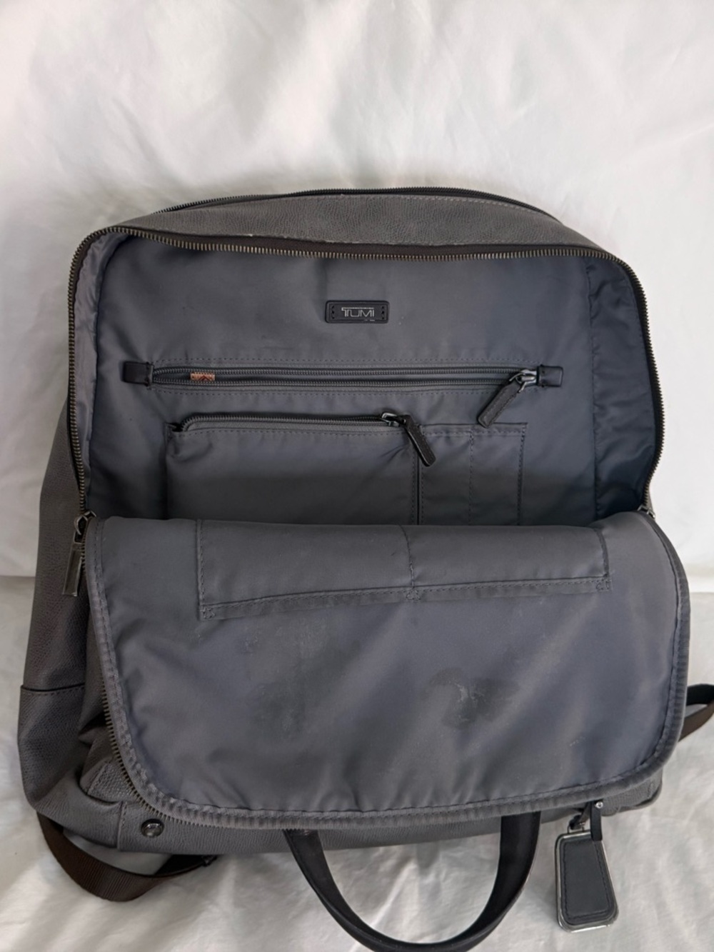 TUMI Gray Leather Backpack 79380MSF Laptop Travel Work Bag - Picture 3 of 6